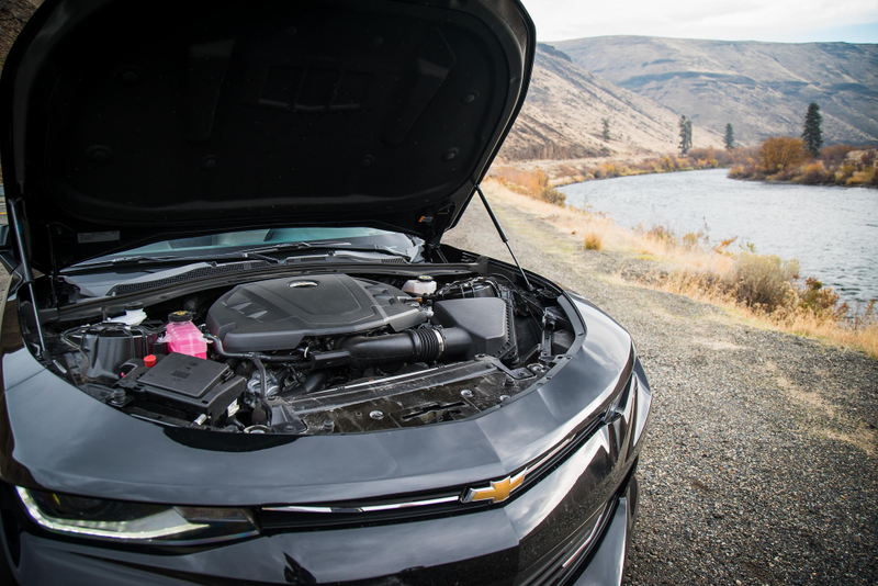 Illustration for article titled A Basic 2016 Chevrolet Camaro V6 Is The Most Surprising Enthusiast's Car In A Long Time